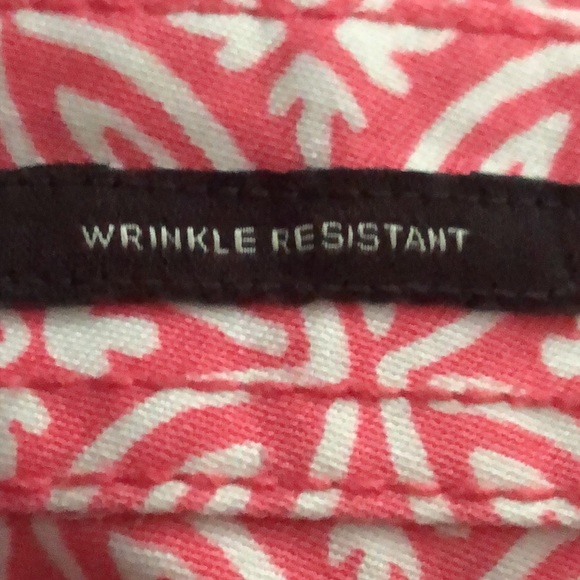 Talbots Pink Geometric Pattern Wrinkle Resistant Button Down Shirt size 8 - Picture 13 of 13